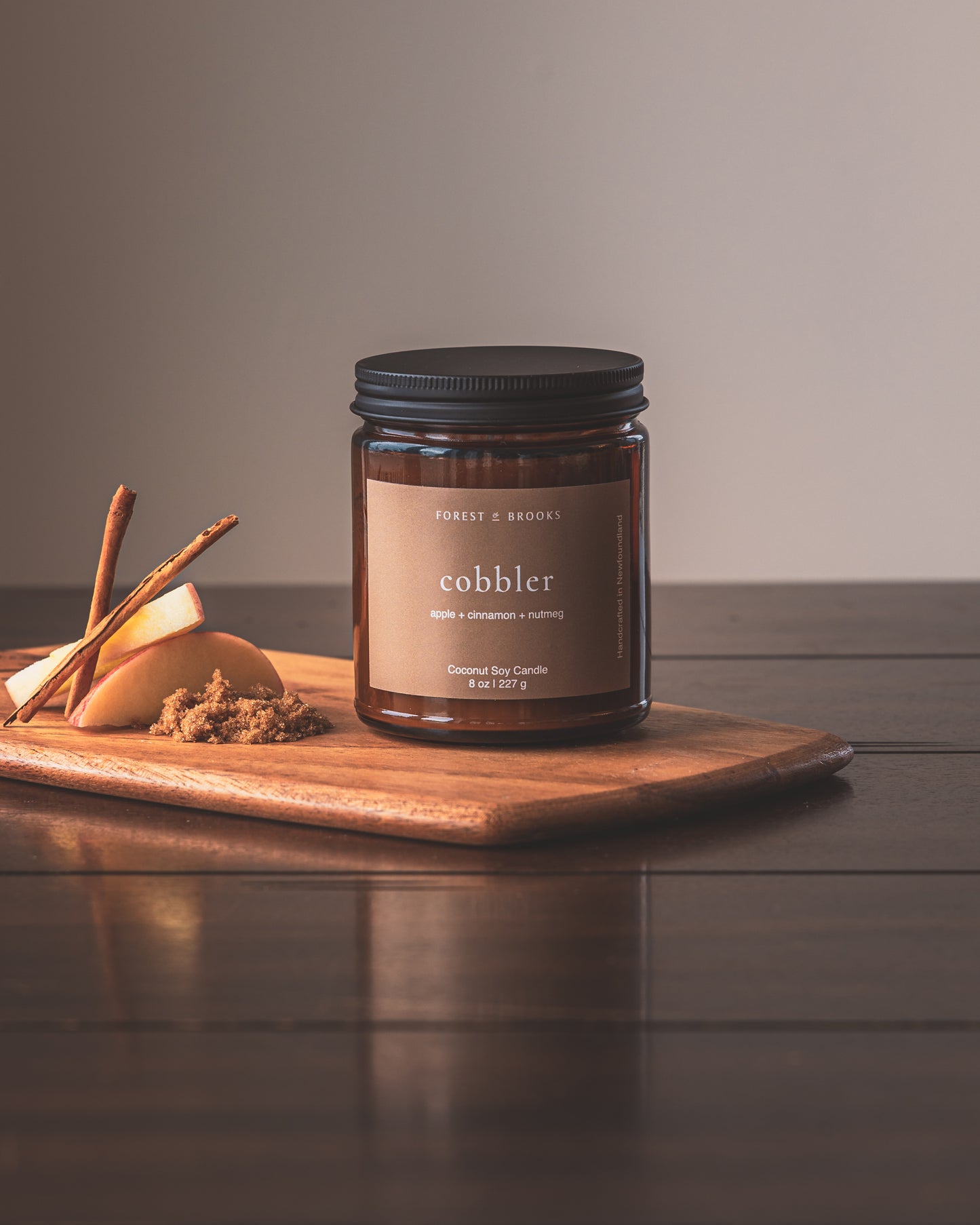cobbler | wooden wick