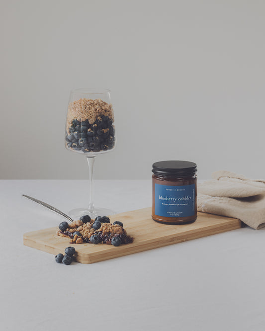 blueberry cobbler | wooden wick