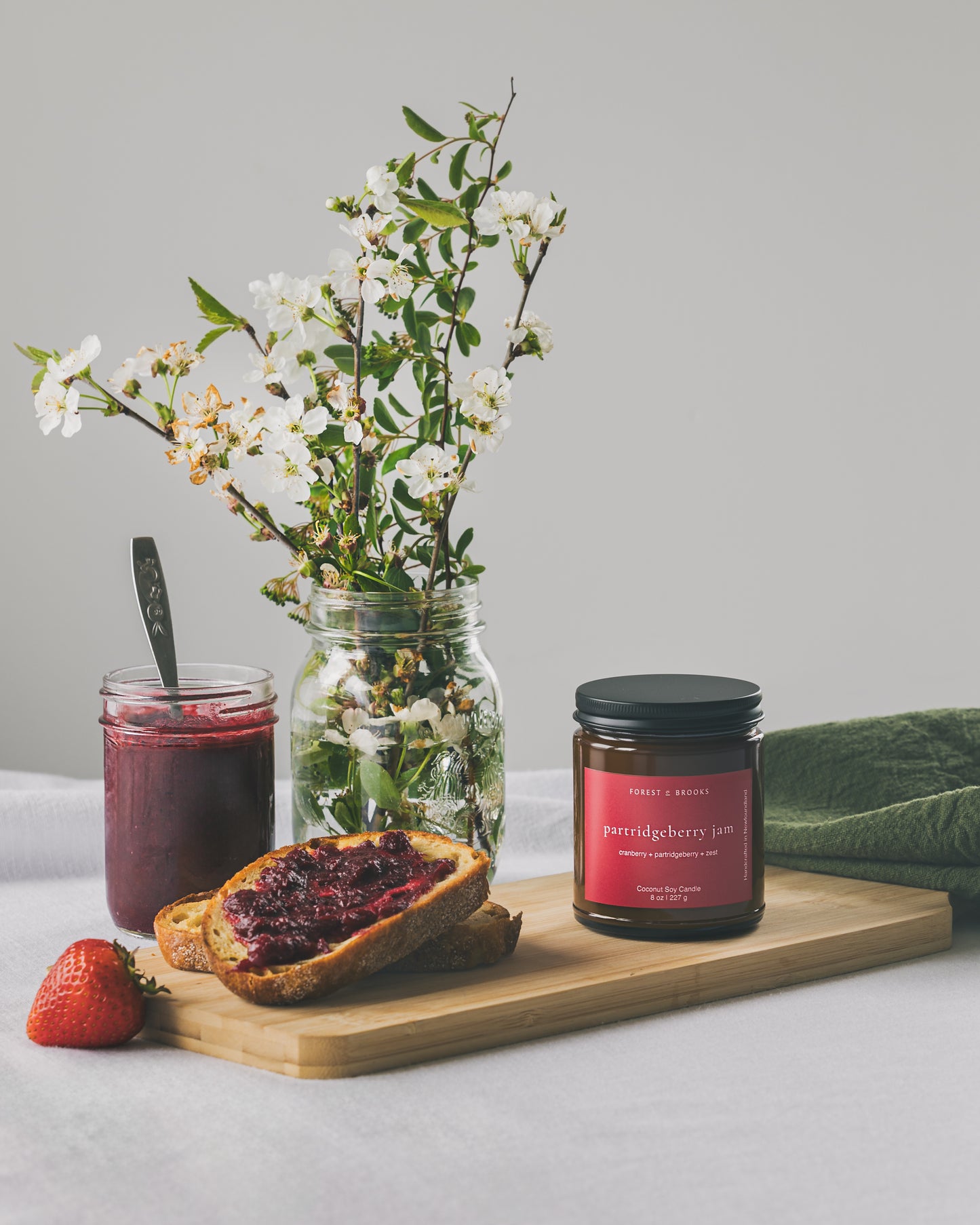 partridgeberry jam | wooden wick