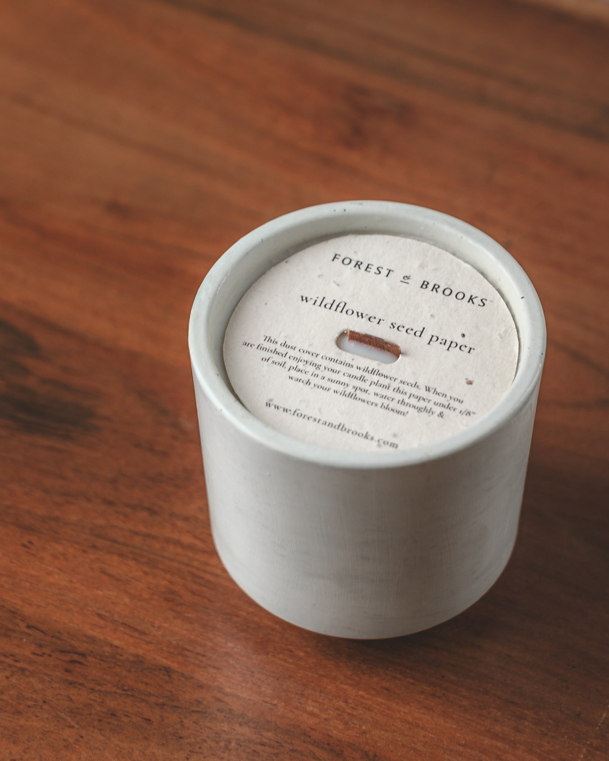 cement vessels | wooden wick | SMALL IMPERFECTIONS