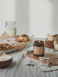 Load image into Gallery viewer, cinnamon bun | wooden wick
