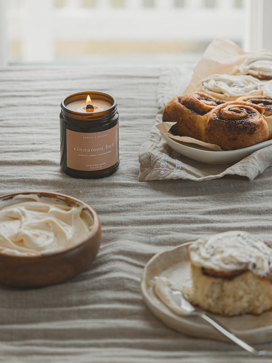 cinnamon bun | wooden wick | Limited Release
